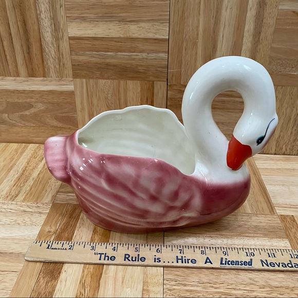 Vintage Pink & White 8 1/2” Large Swan Planter Ceramic Glazed Pottery Swan - Picture 4 of 14